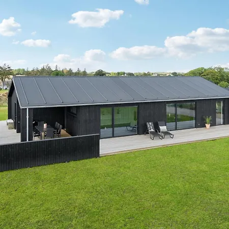 Holiday home 3 Bedroom Stunning In Haderslev