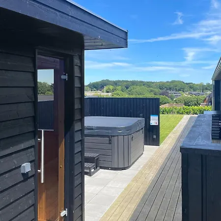 Holiday home 3 Bedroom Stunning In *