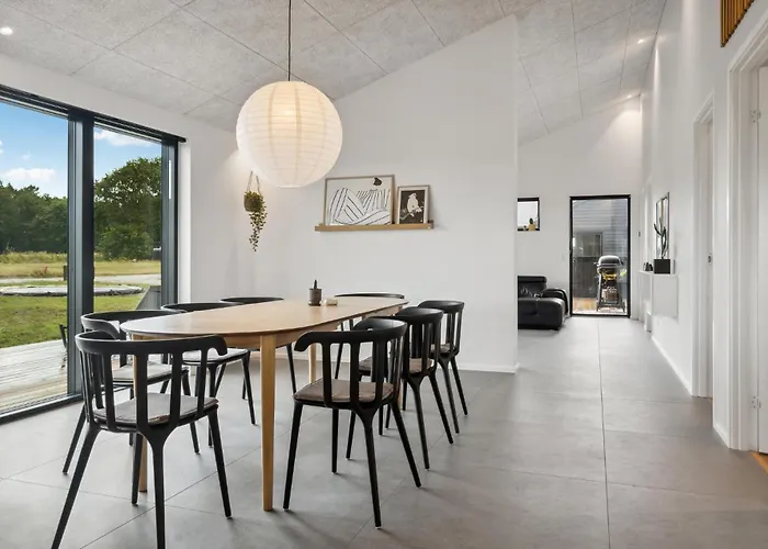 3 Bedroom Stunning In Сasa de vacaciones *