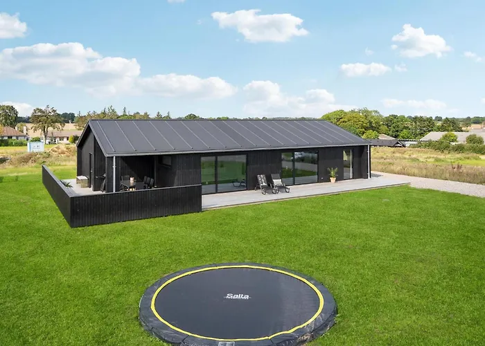 3 Bedroom Stunning In Holiday home Haderslev